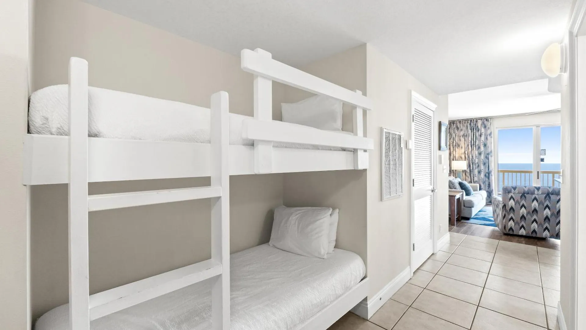 Apartment Calypso Beach Resort Towers Panama City Beach United States